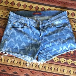 7 for all mankind Jean shorts sz 26